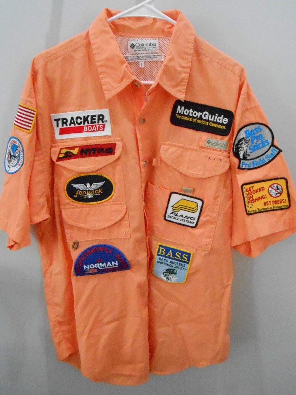 Columbia Men's Orange Short Sleeve Button Collared PFG Shirt Fishing Patches-Lg